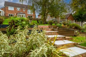 REAR GARDEN- click for photo gallery